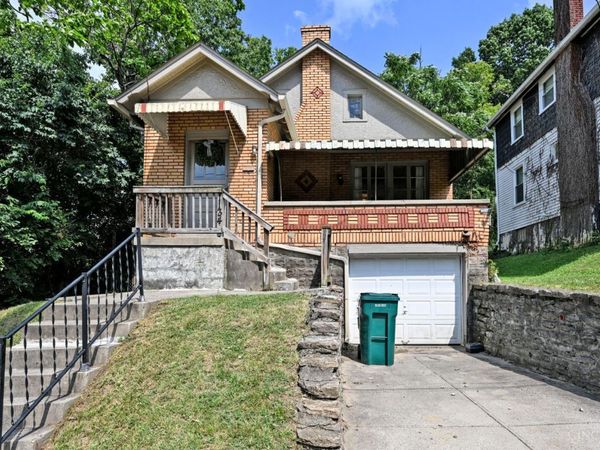 1134 Fairbanks Avenue, Cincinnati, OH 45205