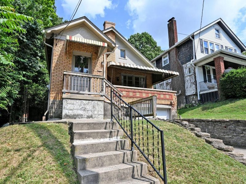 1134 Fairbanks Avenue, Cincinnati, OH 45205 Photo 2