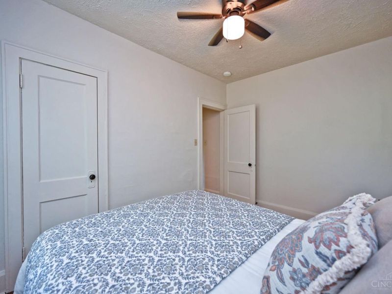 1134 Fairbanks Avenue, Cincinnati, OH 45205 Photo 24
