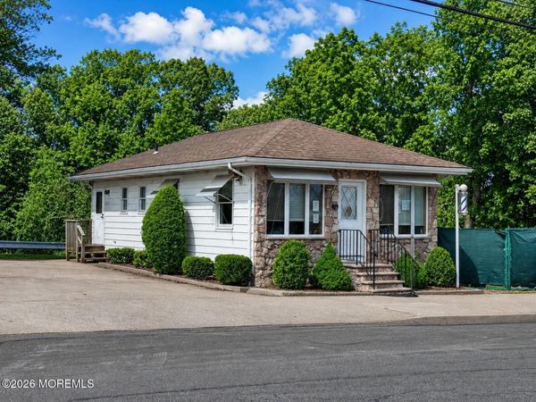 330 Bordentown Avenue, South Amboy City, NJ 08879