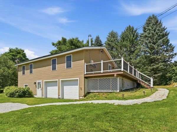 111 Fontaine Drive, Georgia, VT 05468