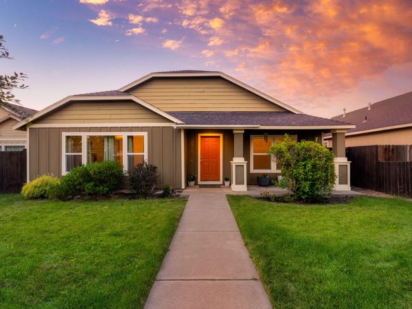 3375 SW Obsidian Avenue, Redmond, OR 97756