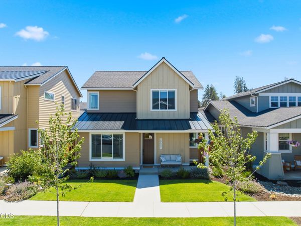20501 Aberdeen Drive, Bend, OR 97702