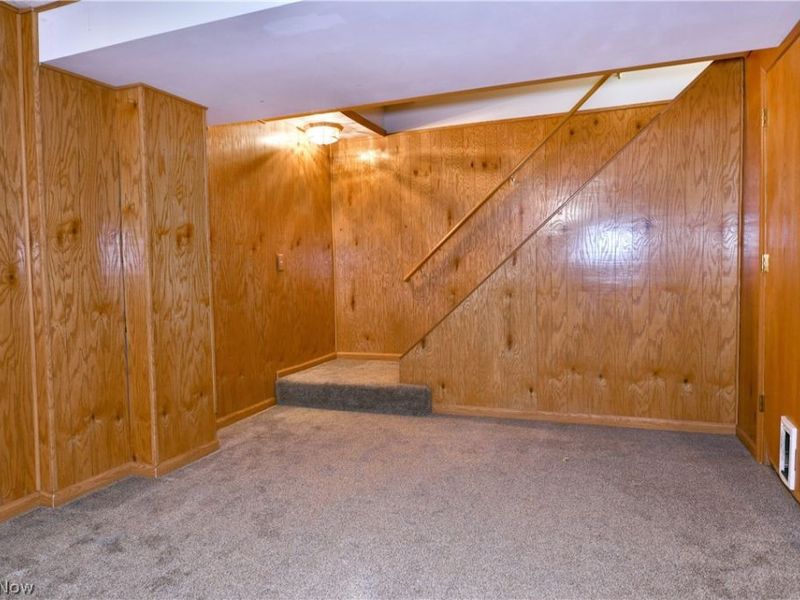 10420 Carrie Drive , New Middletown, OH 44442 Photo 41