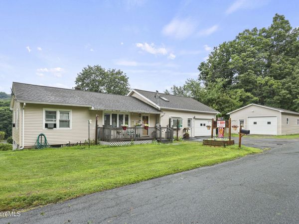 36 Main St, Berlin, NY 12022