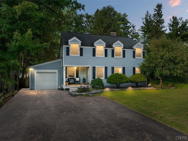 405 Salt Springs Street, Fayetteville, NY 13066