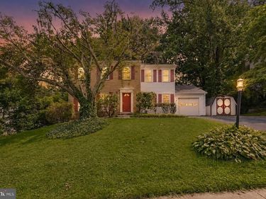 9103 BRAMBLE PLACE, ANNANDALE, VA 22003