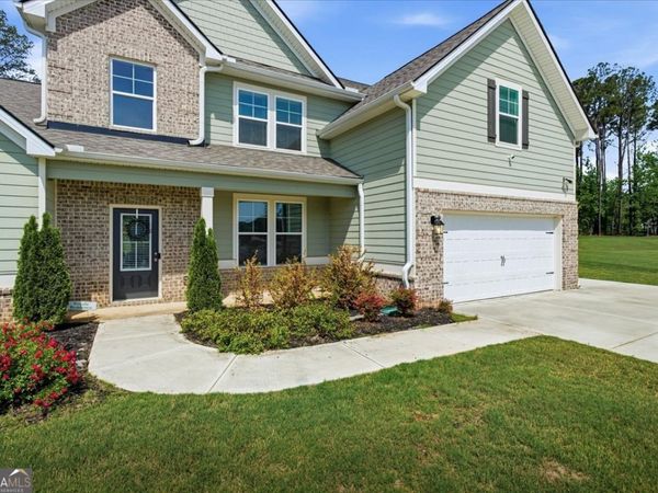 2 Whites Pond Road, Moreland, GA 30259