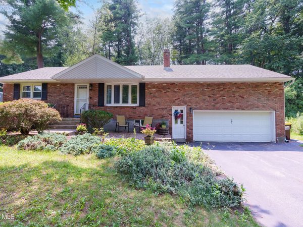 109 Birchwood Drive, Schenectady, NY 12303