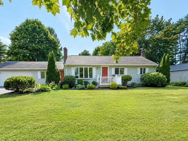 27 Woodside Drive, Burnt Hills, NY 12027