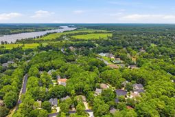 108 Prestwick Dr. photo 4