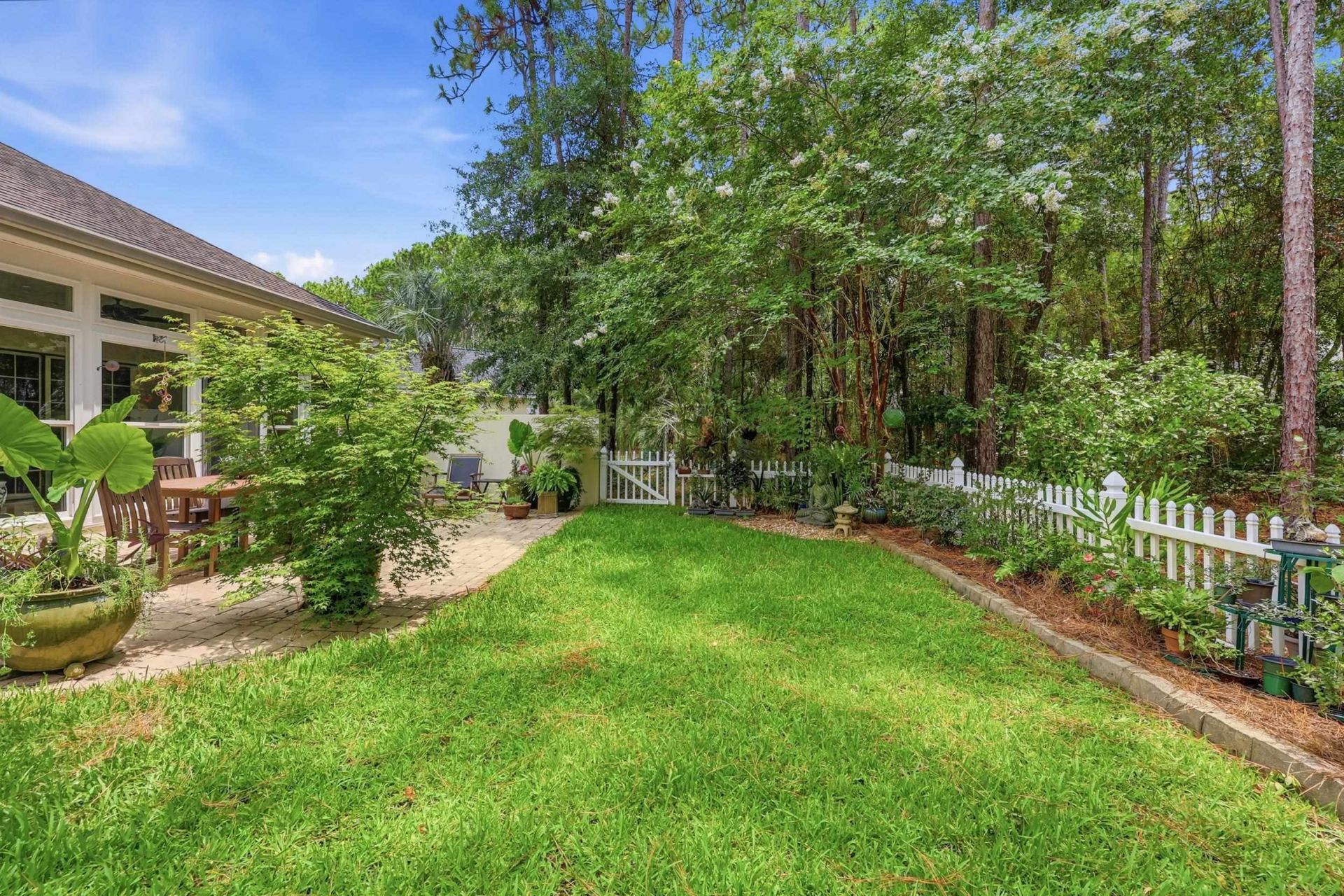 108 Prestwick Dr. Photo 41