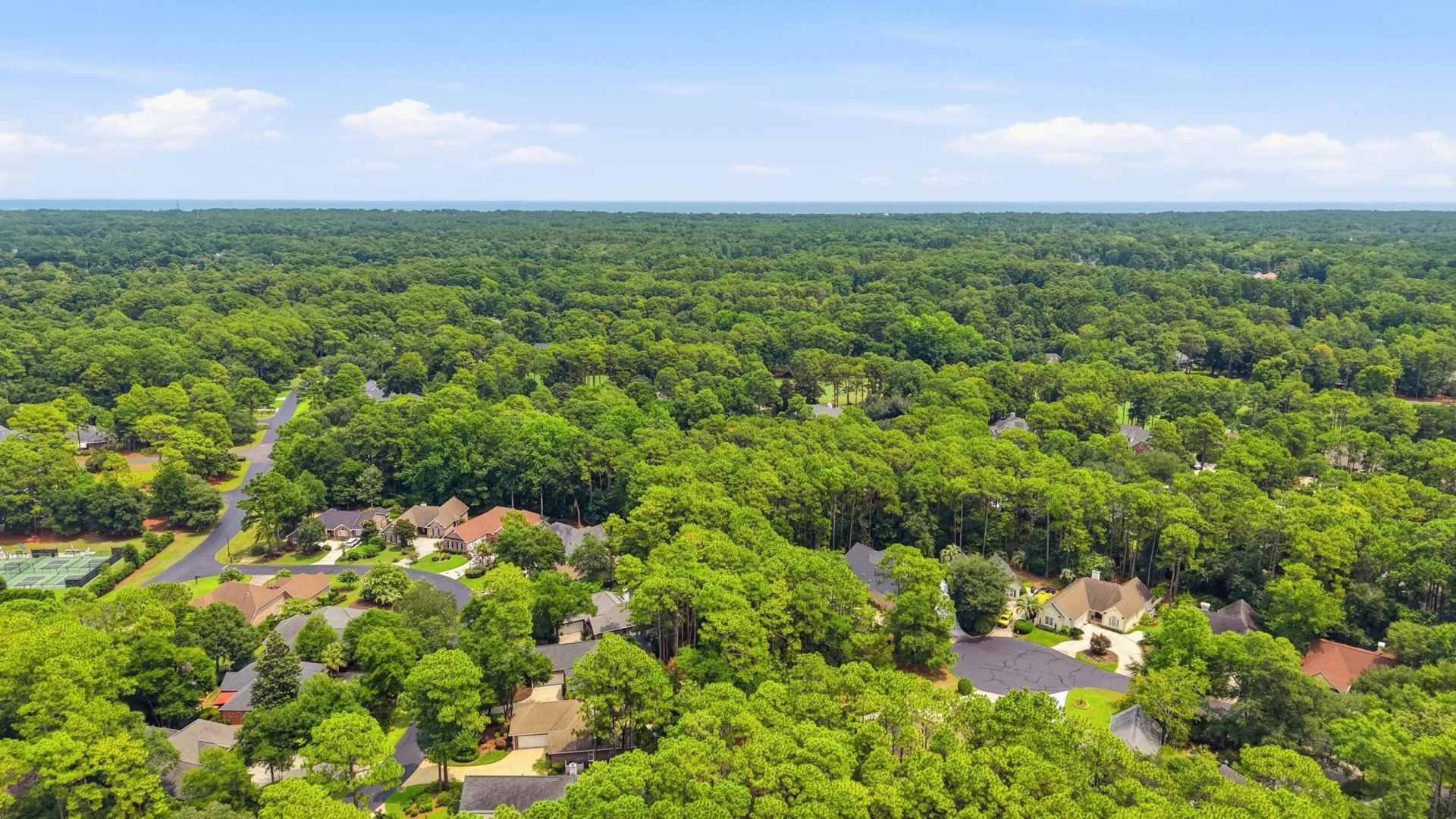 108 Prestwick Dr. Photo 44