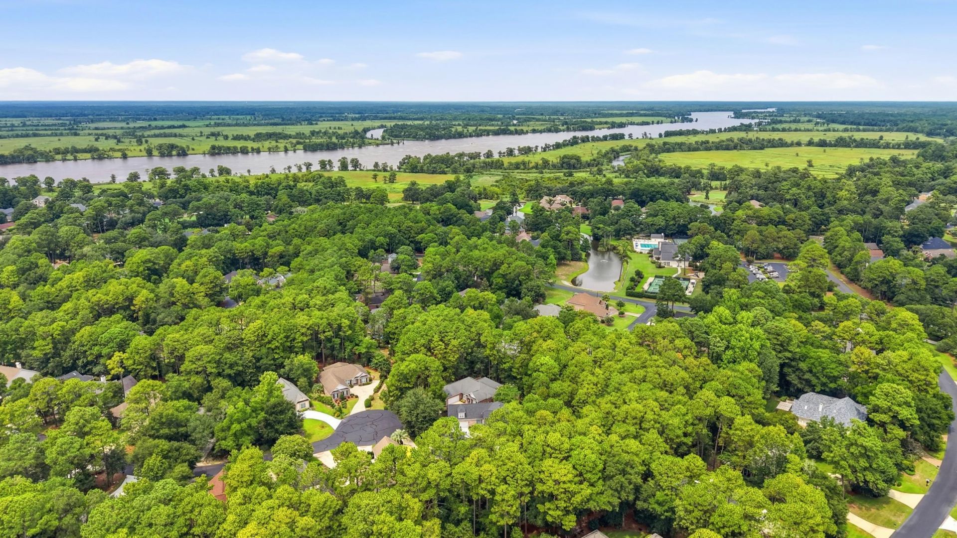 108 Prestwick Dr. Photo 45