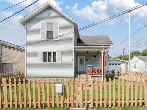 6 N Benton Street, Peru, IN 46970