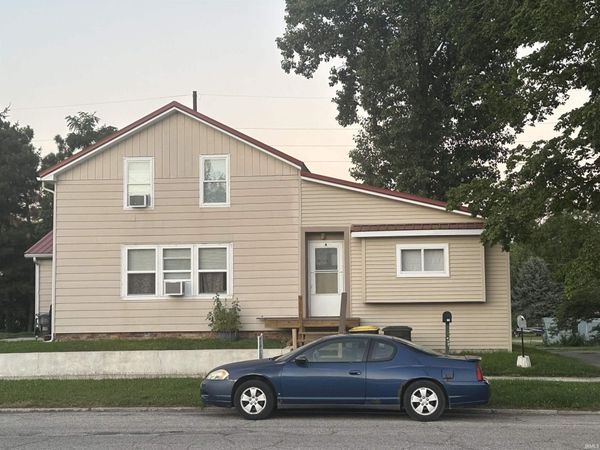 110 N Poplar Street, Lagrange, IN 46761