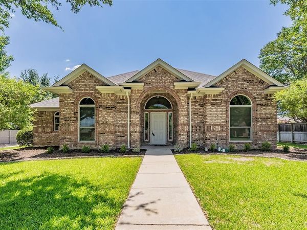 1057 Oak Valley Court, Keller, TX 76248