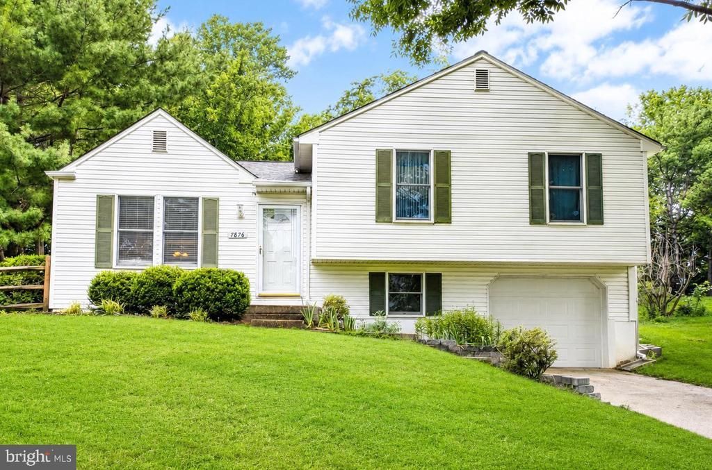 7876 RED JACKET WAY, JESSUP, MD 20794