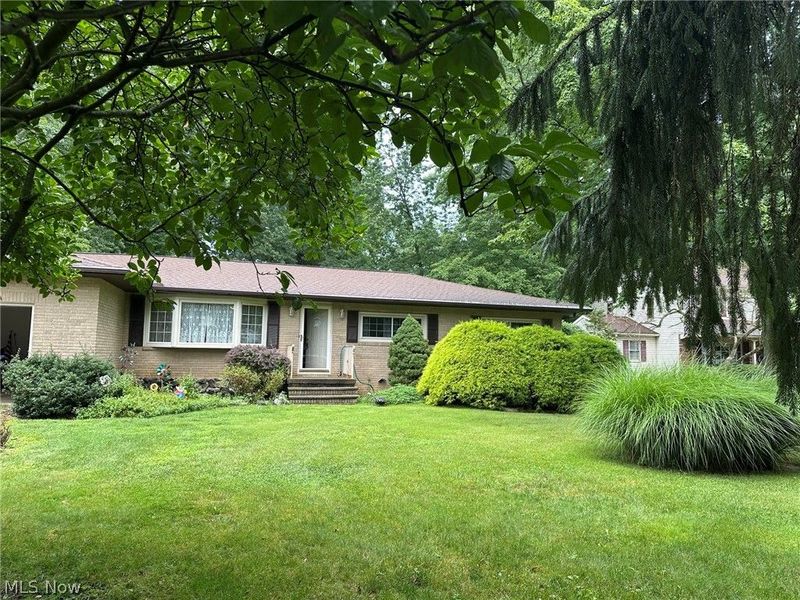477 Catalina Drive, Akron, OH 44319 Photo 1