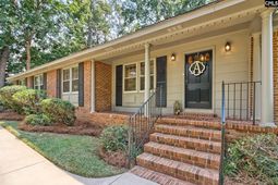 707 Trafalgar Drive  photo 4