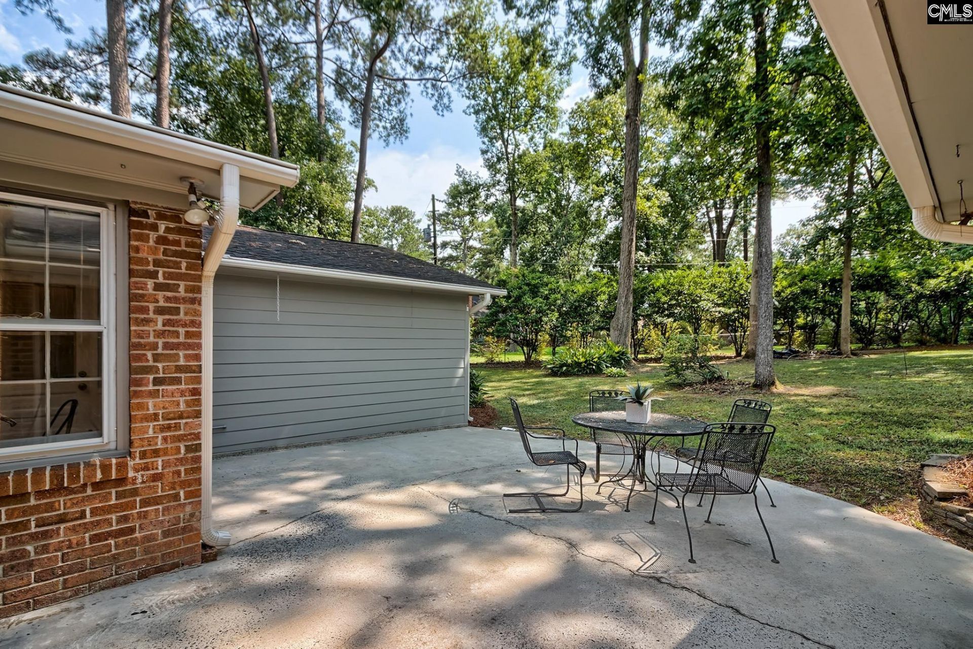 707 Trafalgar Drive  Photo 8