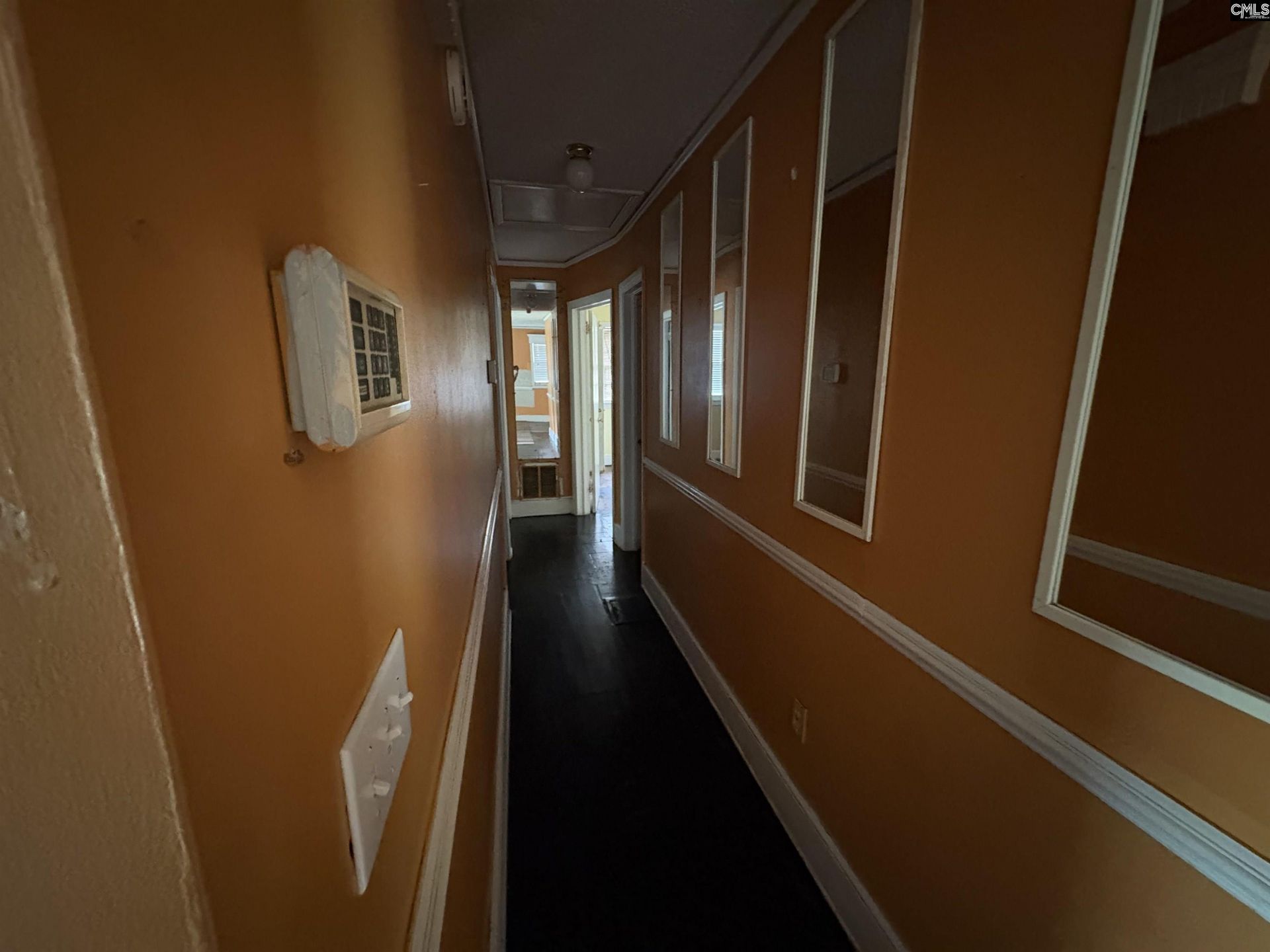2419 Center Street Photo 7