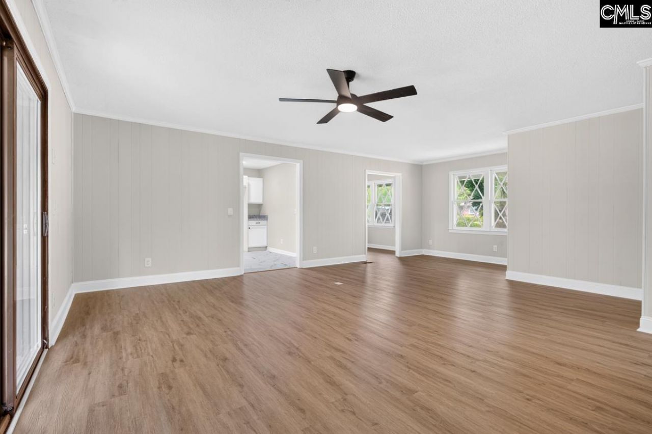 1101 W Fairhill Drive  Photo 29