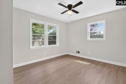 1101 W Fairhill Drive  photo 4