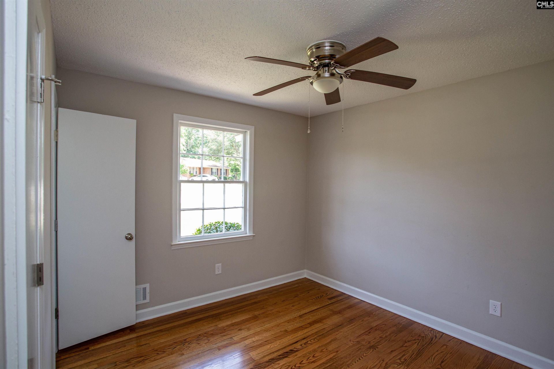 2112 Bateman Boulevard  Photo 13