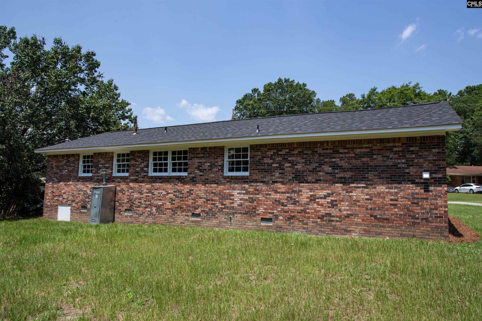 2112 Bateman Boulevard  Photo 19