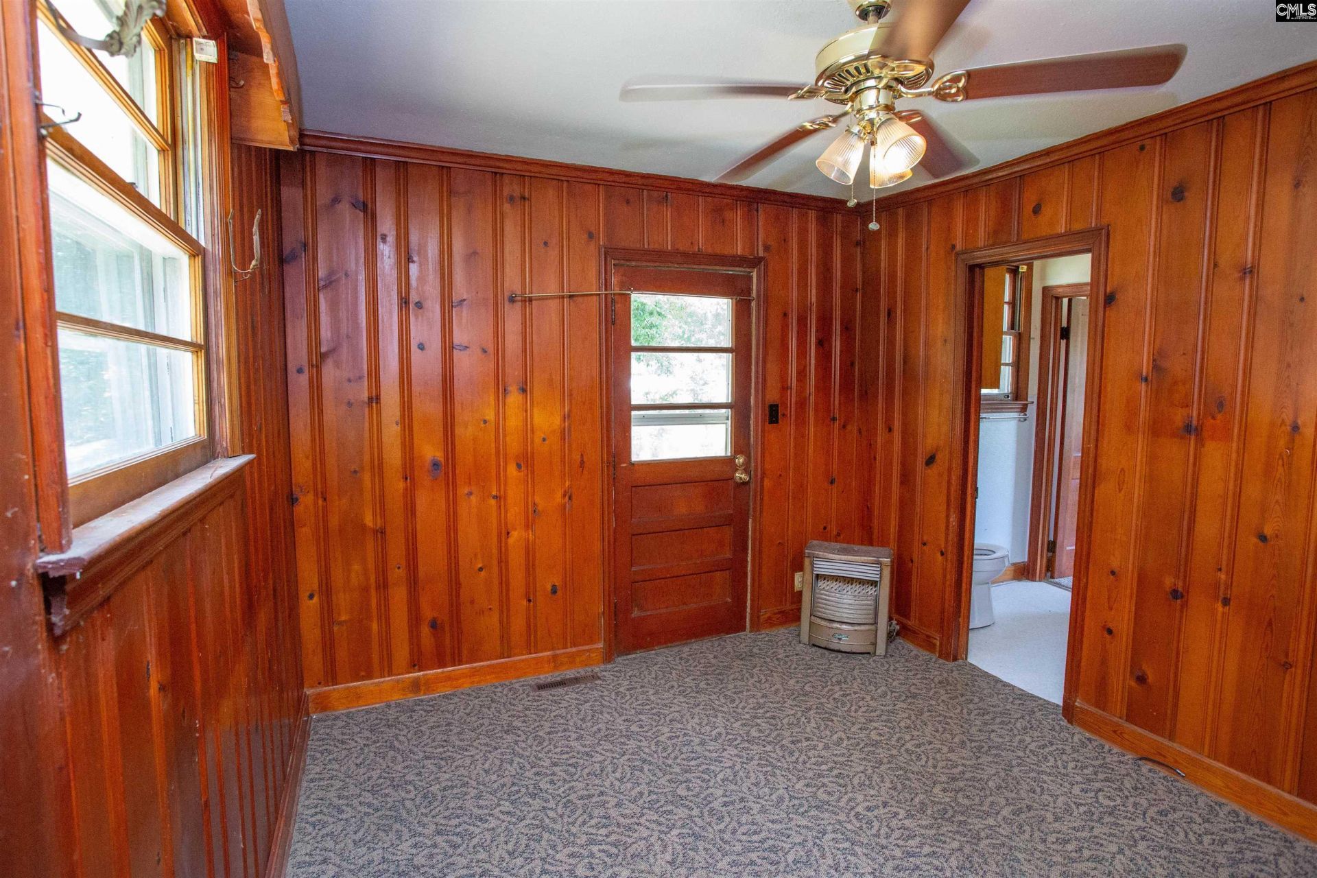 1411 Woodlawn Drive  Photo 13