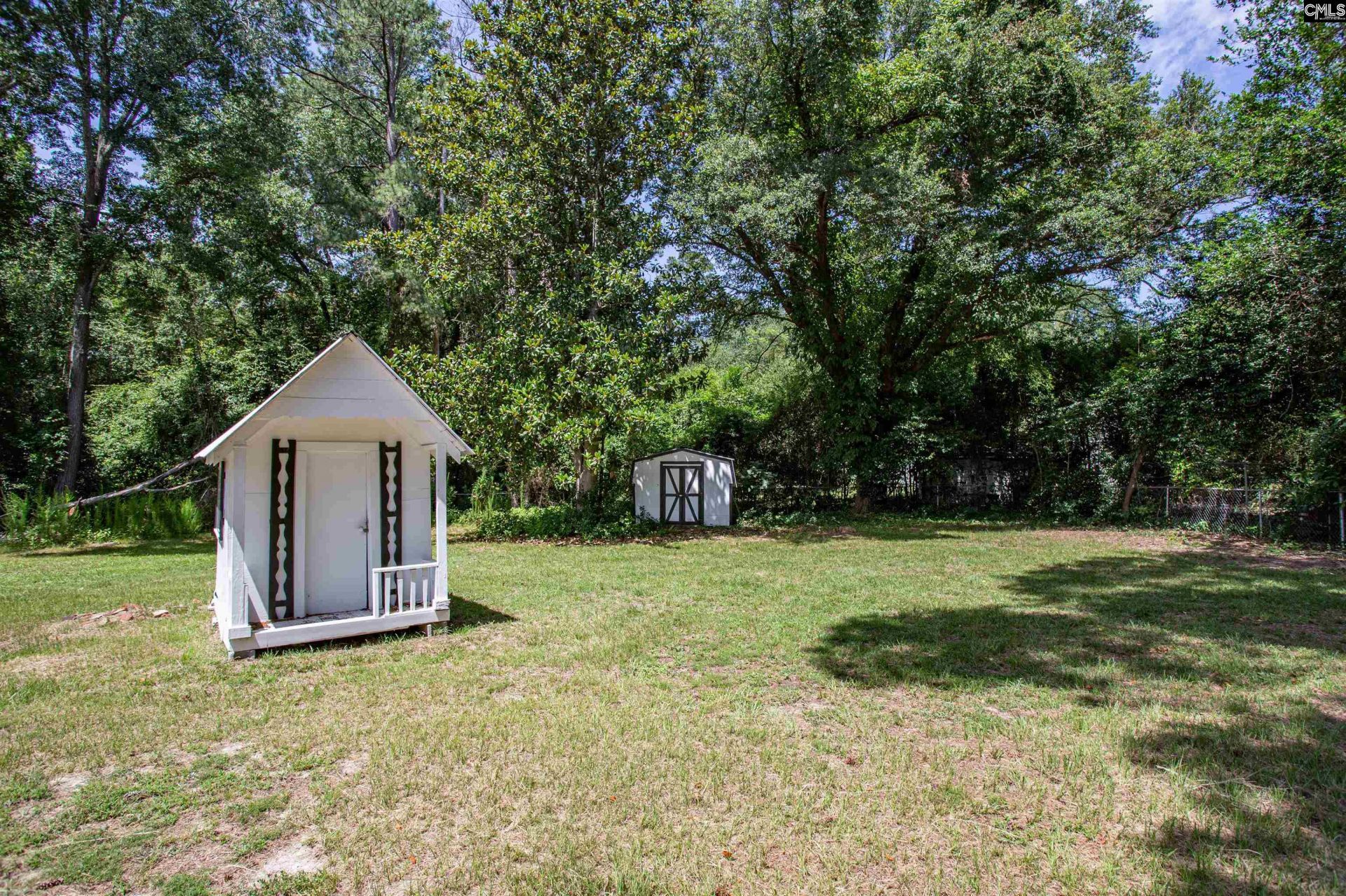 1411 Woodlawn Drive  Photo 18