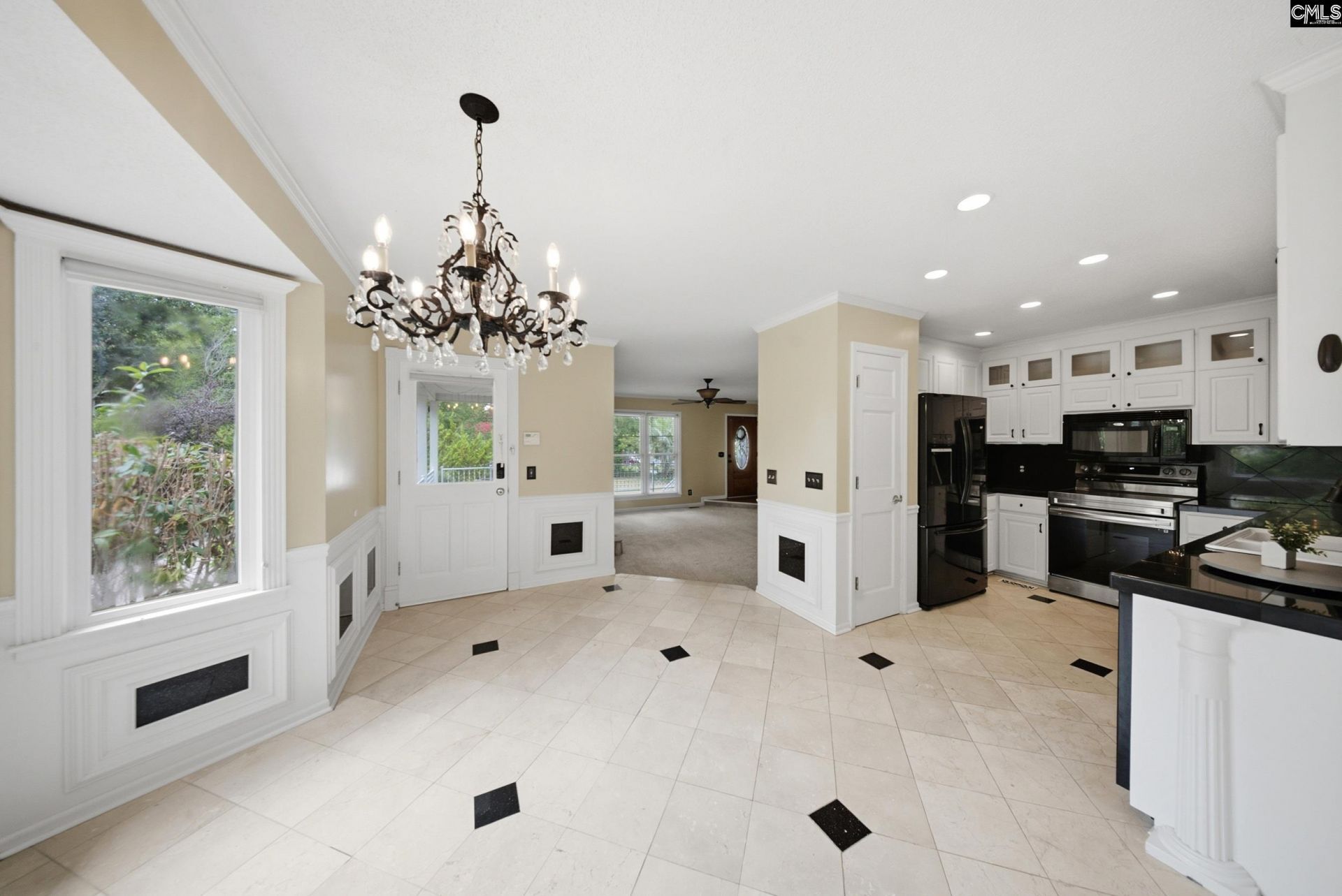 1504 Jessamine Road  Photo 11