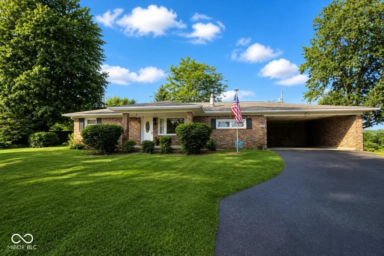 1449 W Us Highway 136, Crawfordsville, IN 47933 Main Photo
