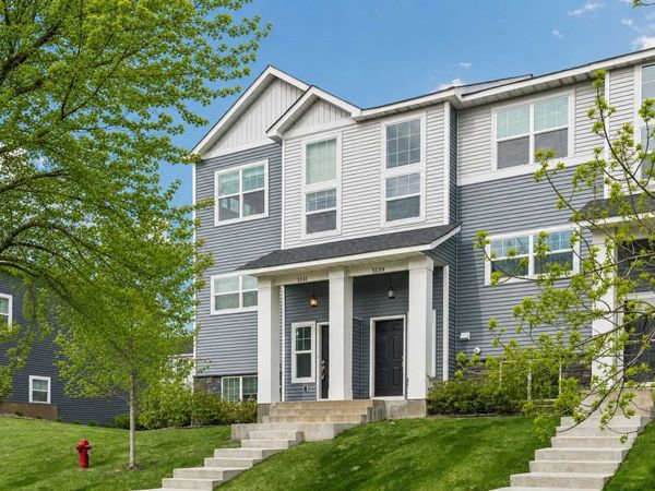 3141 Clover Ridge Drive , Chaska, MN 55318