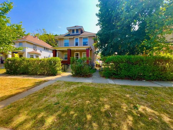 1520 Quarry Avenue NW, Grand Rapids, MI 49504