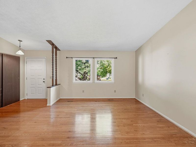8259 Ravenwood Way, West Chester, OH 45069 Photo 16