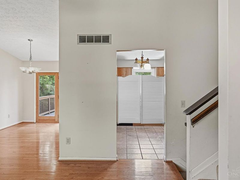 8259 Ravenwood Way, West Chester, OH 45069 Photo 17