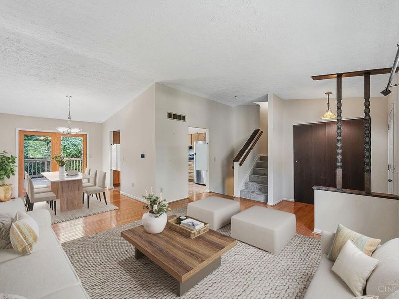 8259 Ravenwood Way, West Chester, OH 45069 Photo 18
