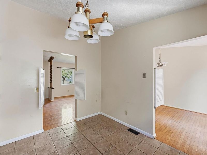 8259 Ravenwood Way, West Chester, OH 45069 Photo 24