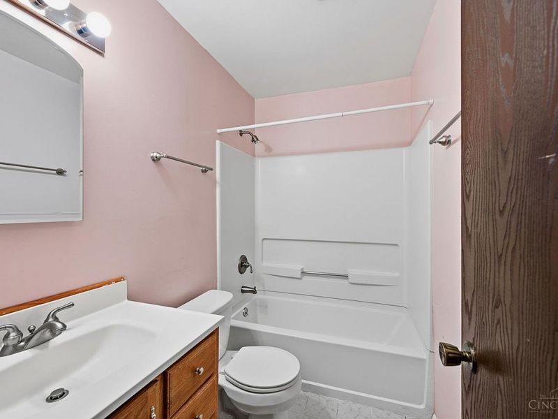 8259 Ravenwood Way, West Chester, OH 45069 Photo 27