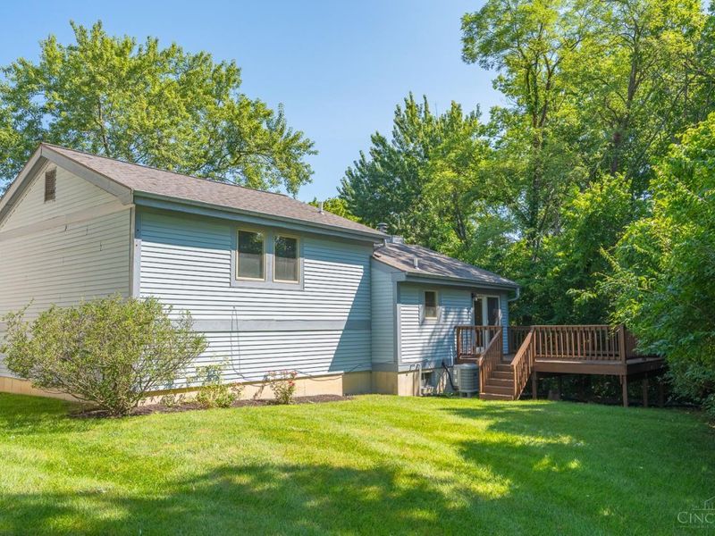 8259 Ravenwood Way, West Chester, OH 45069 Photo 5