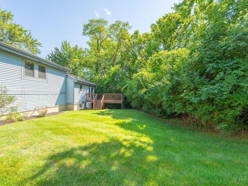 8259 Ravenwood Way, West Chester, OH 45069 Photo 6