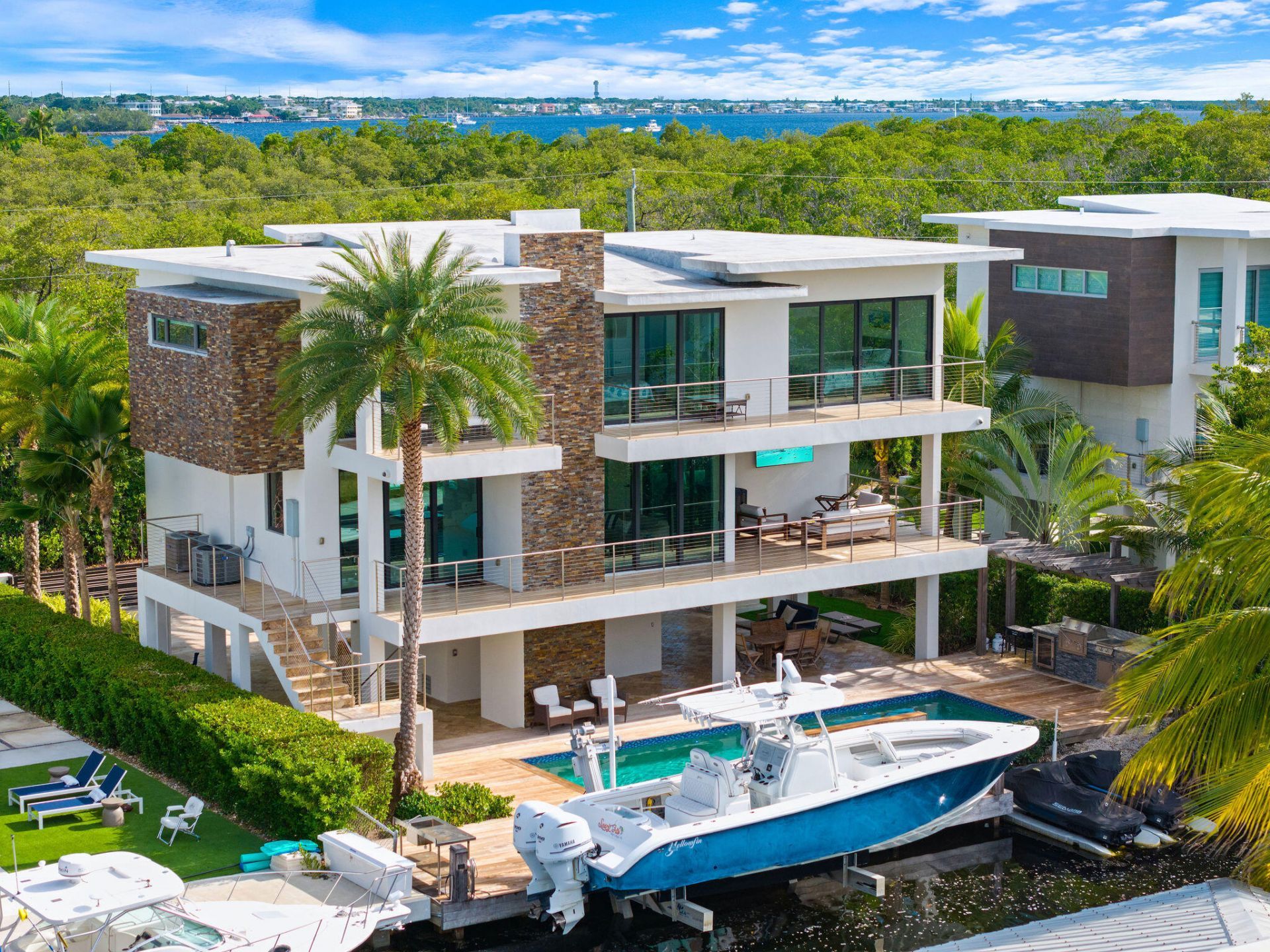 44 S Blackwater Lane, Key Largo, FL 33037 Photo