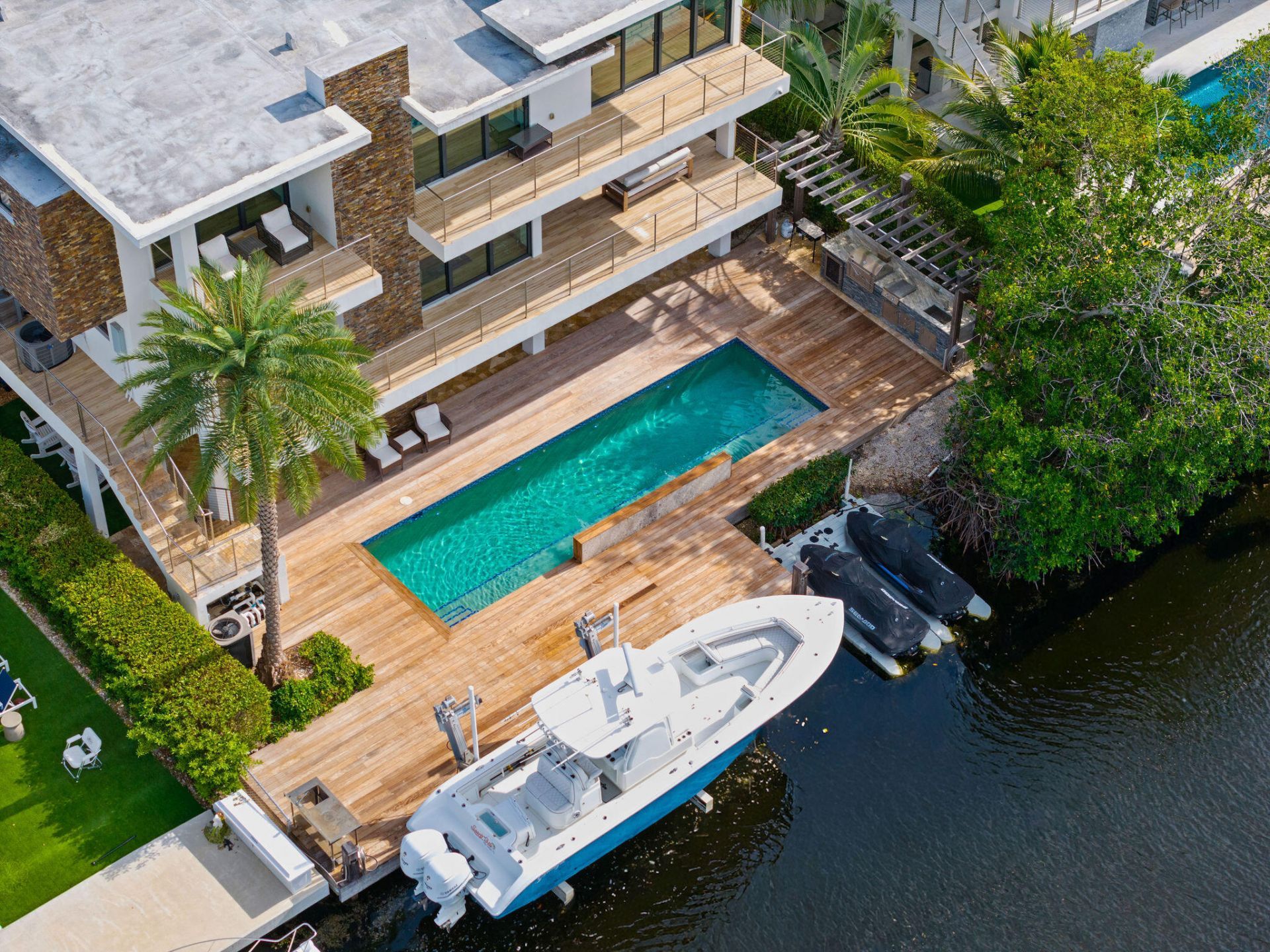 44 S Blackwater Lane, Key Largo, FL 33037 Photo