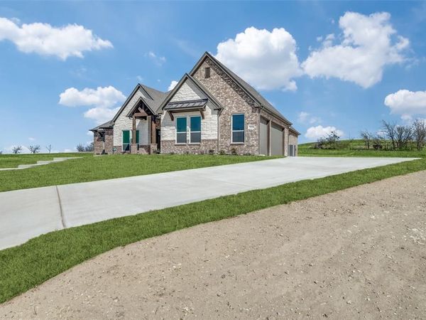 145 Private Road 4512 , Decatur, TX 76234