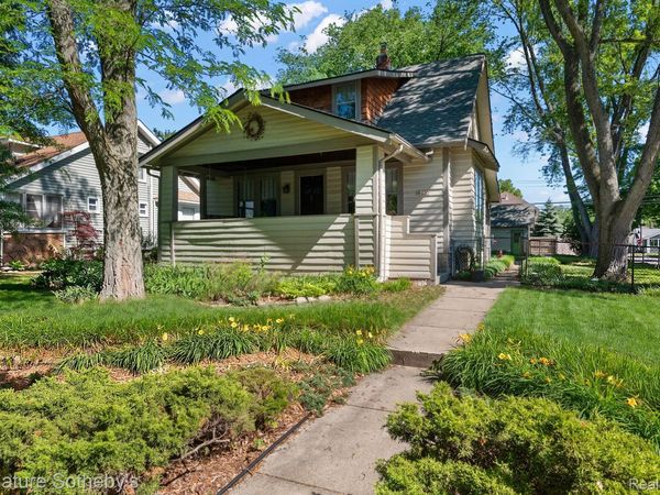 233 E Farnum Avenue, Royal Oak, Mi 48067