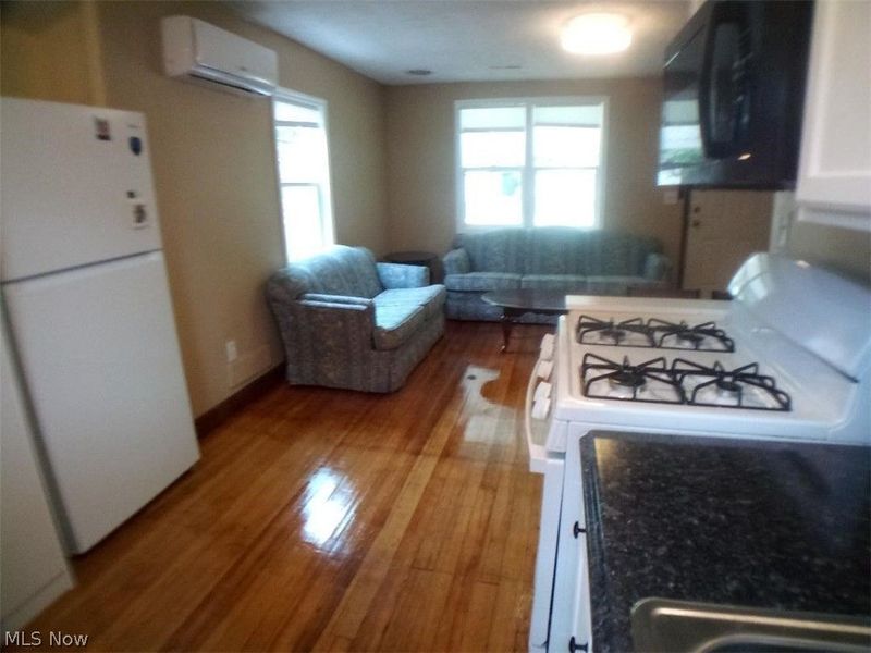 1122 Grand Avenue, Madison, OH 44057 Photo 6