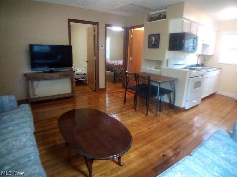 1122 Grand Avenue, Madison, OH 44057 Photo 9