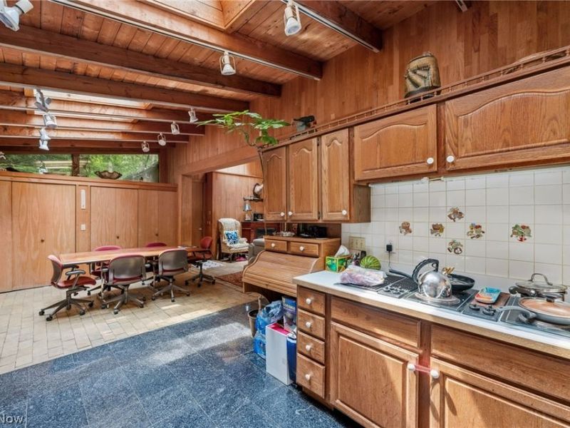 13610 Sperry Road , Novelty, OH 44072 Photo 10